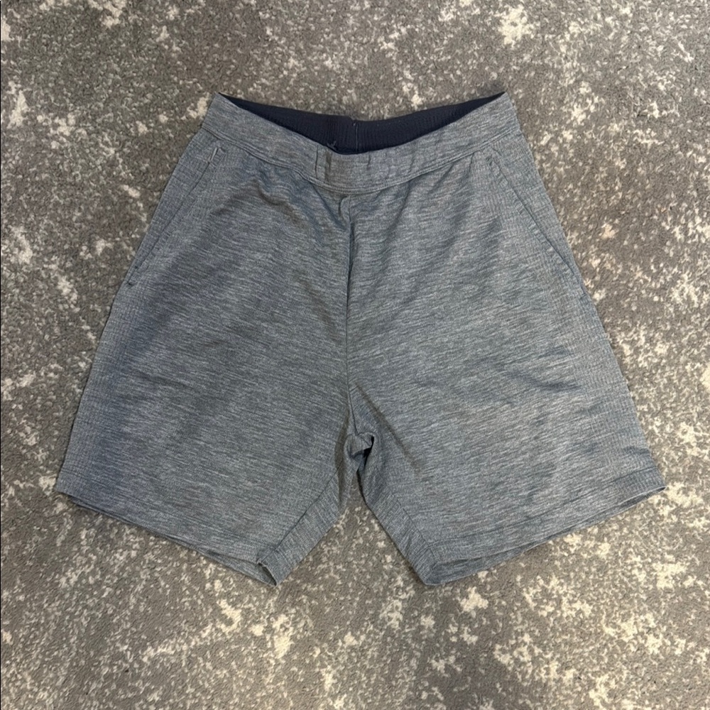 Umi Men's Athletic Shorts in Gray